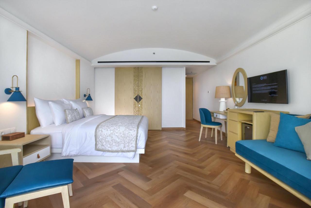 Royal Avila Boutique Resort 5*